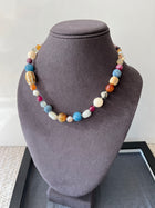 Collar asimétrico piedras azul petróleo y burdeo — 42 cm