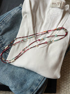 Collar veraniego largo de mostacillas burgundy con piedras jade y rosa — 108cm
