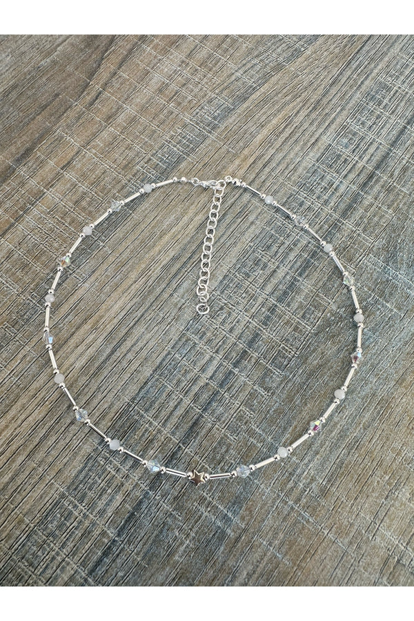 COLLAR MOSTACILLAS Y CRISTALES (J-01)